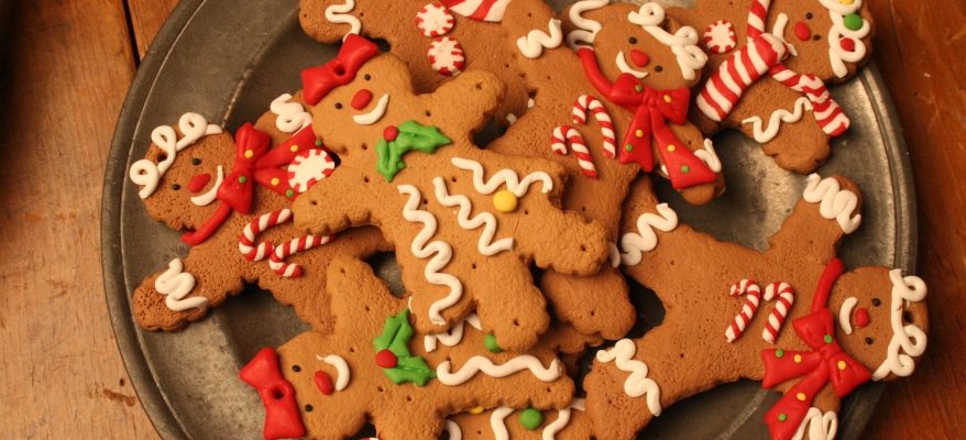 Storybook Time cookie plate