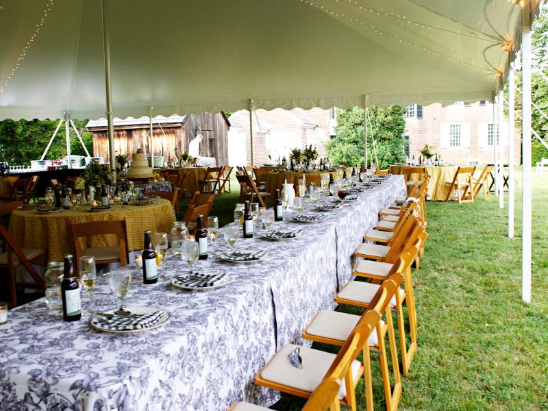 reception setting under tent