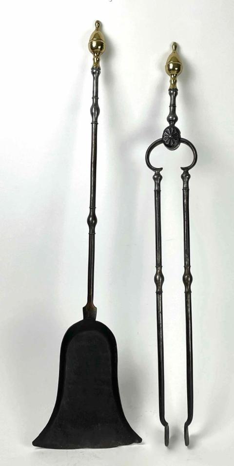 1958.3214 fireplace tools